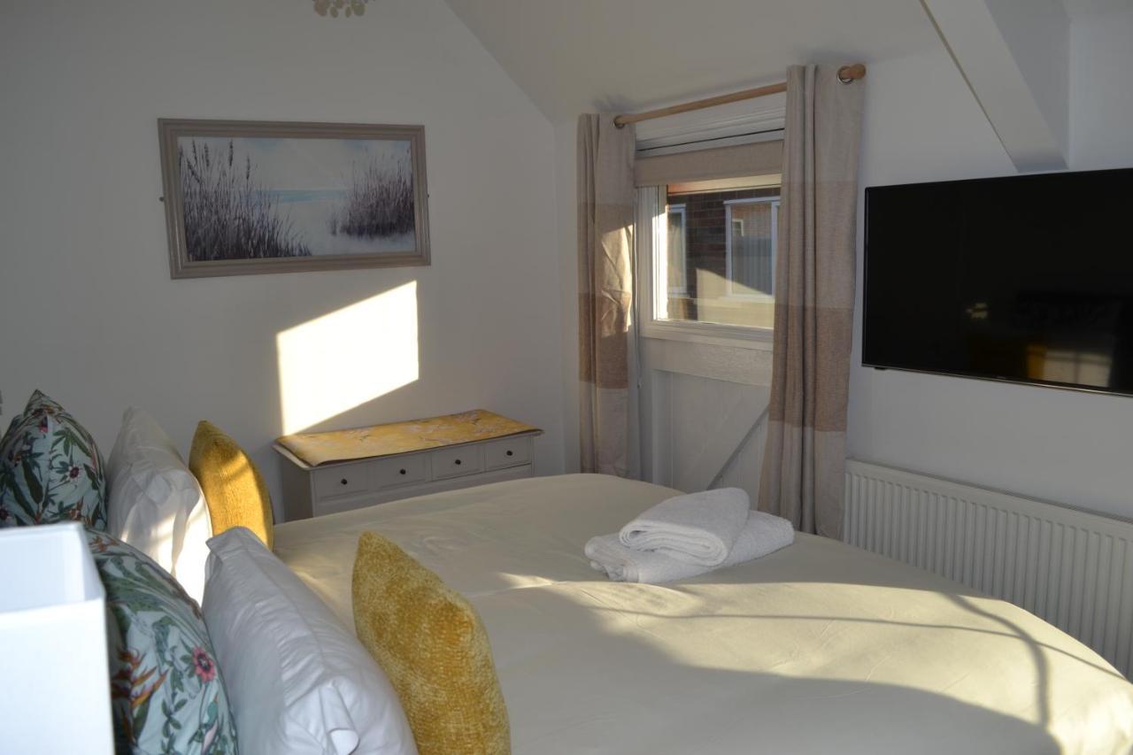 Frinton Escapes - The Cottage Екстериор снимка